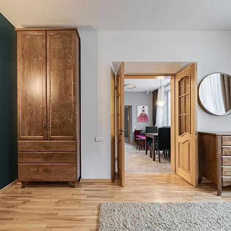 Bernardinu Boutique Apartament *