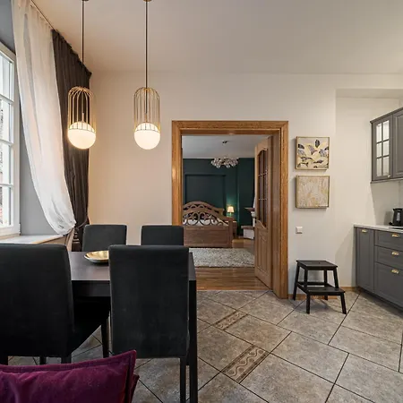 Bernardinu Boutique 公寓 *